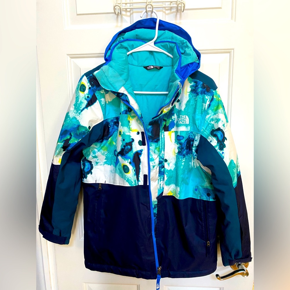 The North Face boys jacket.